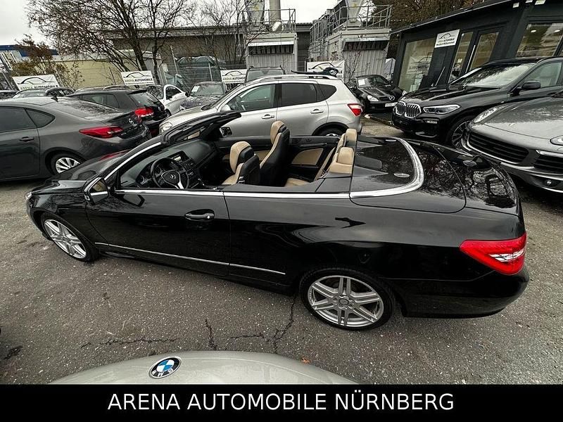 Gebraucht Mercedes E350 265 PS (194 kW) 2012 Schwarz Cabrio