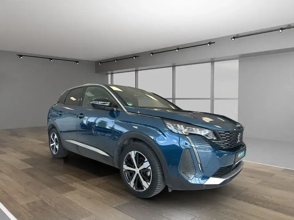 Gebraucht Peugeot 3008 Allure 131 PS (96 kW) 2024 Celebes blau SUV