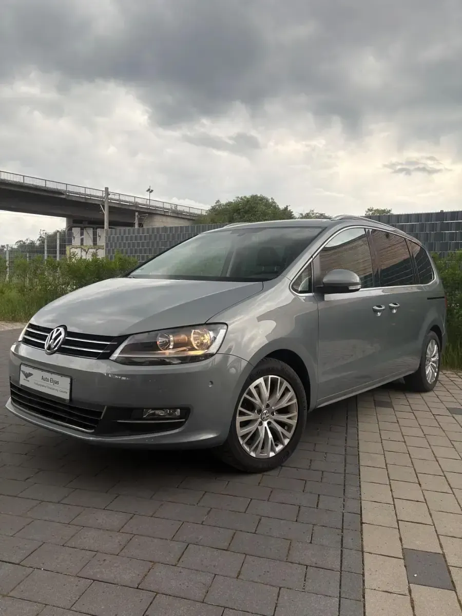 Gebraucht VW Sharan 140 PS (102 kW) 2010 Andere farben Van / Kleinbus
