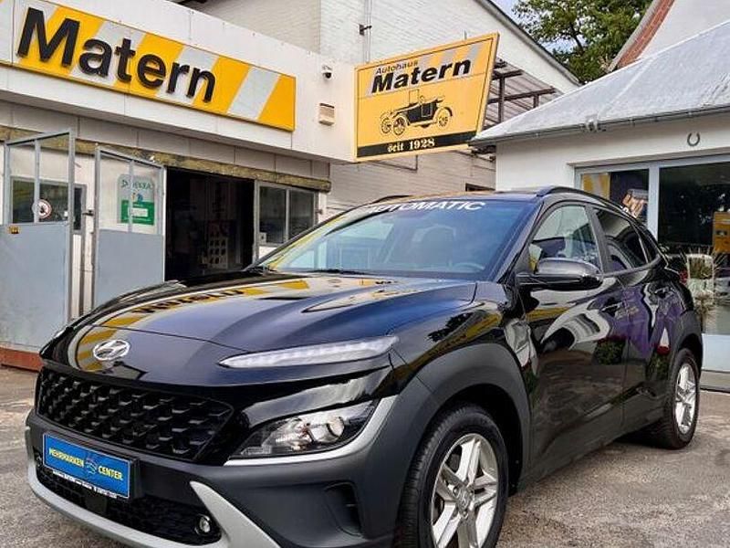 Grau Gebraucht 2021 Hyundai Kona Advanced SUV | 20.290 € (Teuer) - Bild 1/4