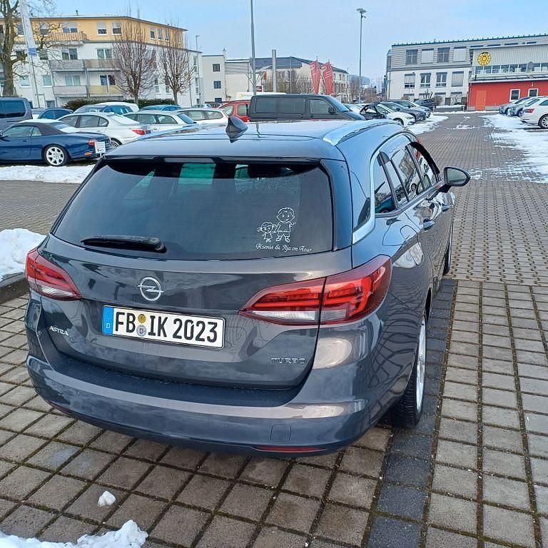 Gebraucht Opel Astra Dynamic 150 PS (110 kW) 2016 Grau Kombi