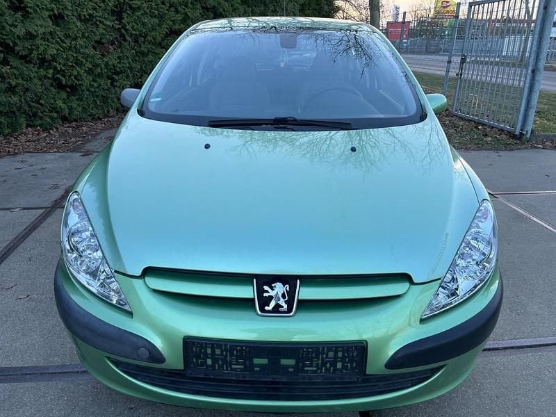 Gebraucht Peugeot 307 109 PS (80 kW) 2002 Grün Limousine