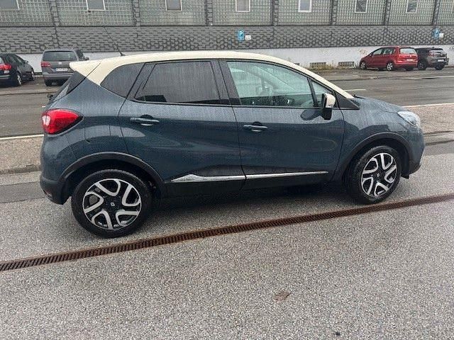 Gebraucht Renault Captur XMOD 110 PS (80 kW) 2016 Blau SUV