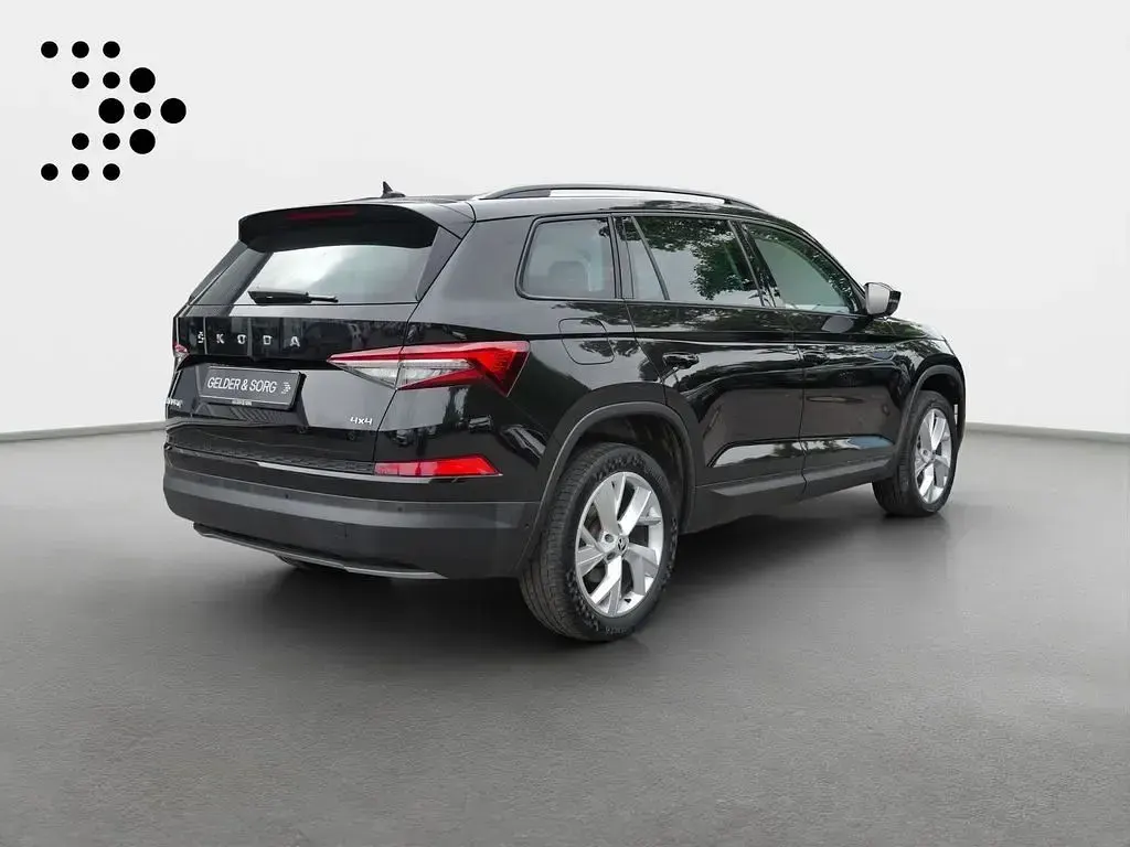 Gebraucht Skoda Kodiaq Tour 200 PS (147 kW) 2022 Schwarzmagic perleffekt SUV