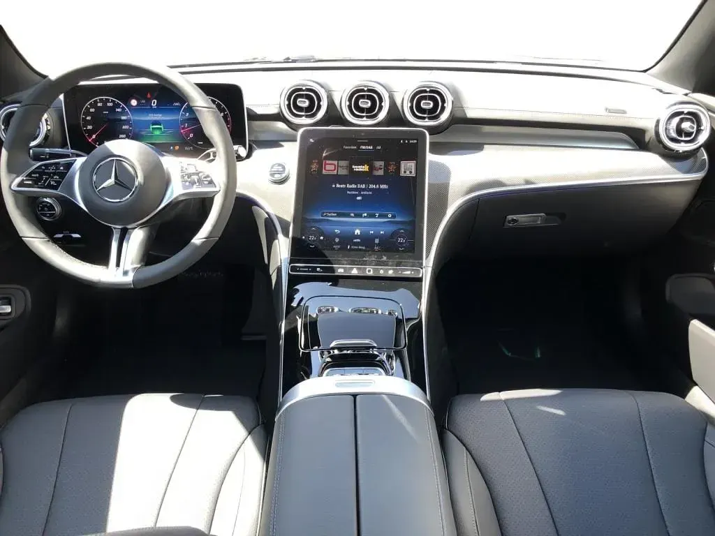 Gebraucht Mercedes CLE180 170 PS (125 kW) 2025 Schwarz unilack schwarz Cabrio