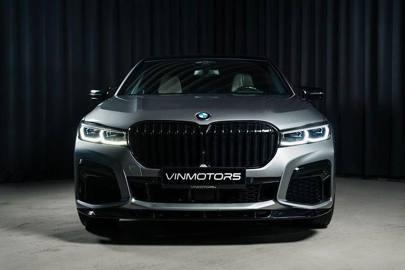 Gebraucht BMW 745e Performance 394 PS (289 kW) 2020 Silber Limousine