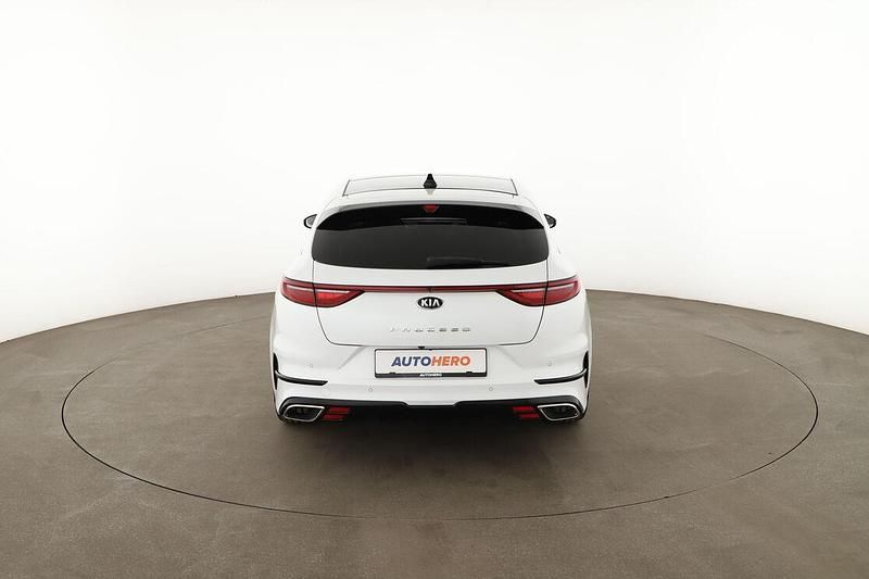 Gebraucht Kia ProCeed GT 204 PS (150 kW) 2021 Weiß Kombi