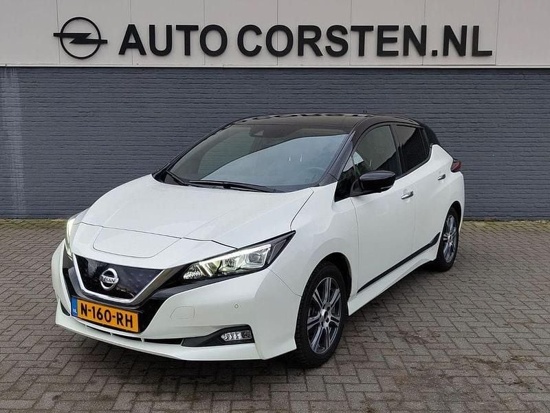 Weiß Gebraucht 2021 Nissan Leaf Executive Kleinwagen | 12.490 € (Fairer Preis) - Bild 1/4
