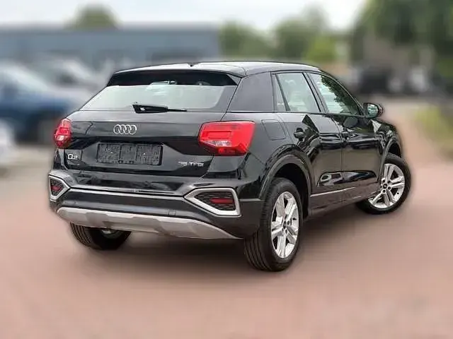 Gebraucht Audi Q2 Advanced 150 PS (110 kW) 2023 Schwarz metallic SUV