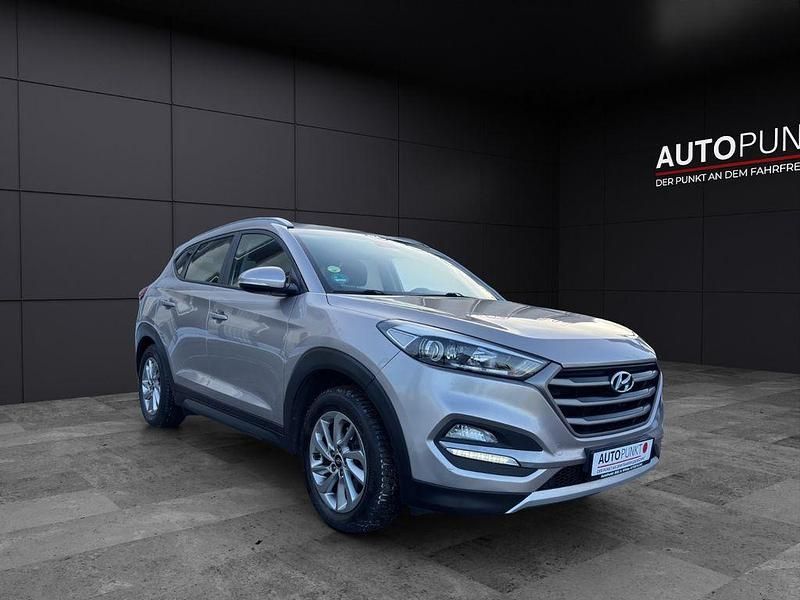Gebraucht Hyundai Tucson 136 PS (100 kW) 2016 Grau SUV
