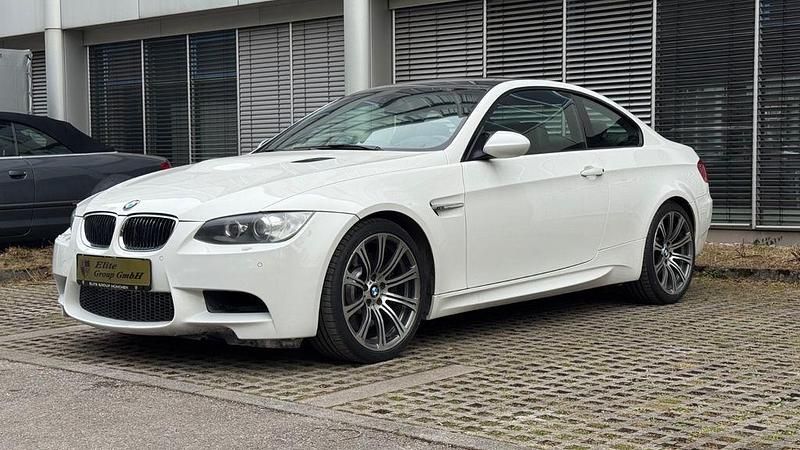 Gebraucht BMW M3 Performance 420 PS (308 kW) 2010 Alpinweiss iii Coupé