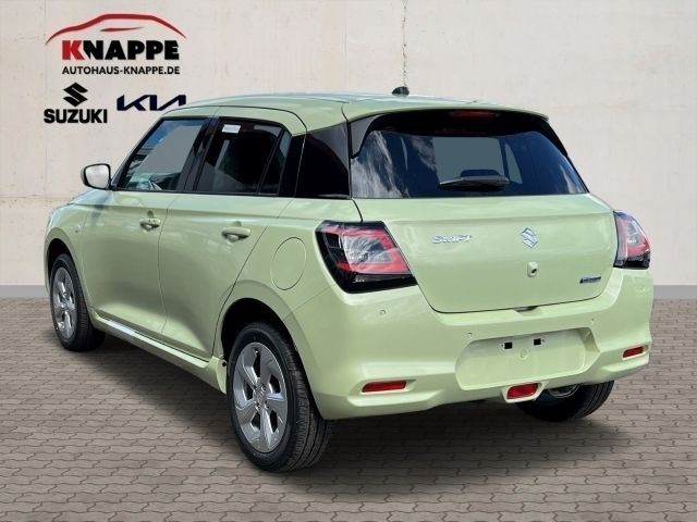 Gebraucht Suzuki Swift Comfort 83 PS (61 kW) 2024 Gruen Kleinwagen