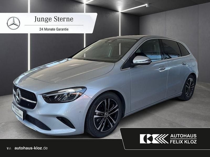 Silber Gebraucht 2024 Mercedes B200 Progressive Van / Kleinbus | 29.900 € (Guter Preis) - Bild 1/4