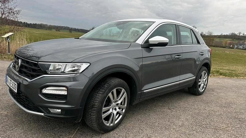 Gebraucht VW T-Roc 150 PS (110 kW) 2019 Grau SUV