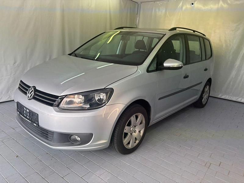 Silber Gebraucht 2010 VW Touran Van / Kleinbus | 4.999 € (Fairer Preis) - Bild 1/4