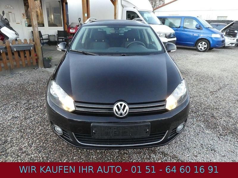 Gebraucht VW Golf VI Style 105 PS (77 kW) 2011 Schwarz Kleinwagen