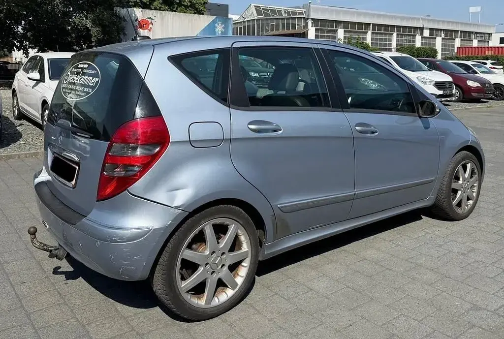 Gebraucht Mercedes A200 136 PS (100 kW) 2007 Blau Limousine