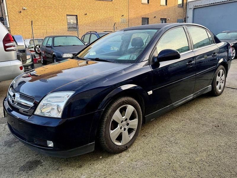 Saturnblau/blue Gebraucht 2004 Opel Vectra Elegance Limousine | 2.750 € (Fairer Preis) - Bild 1/4