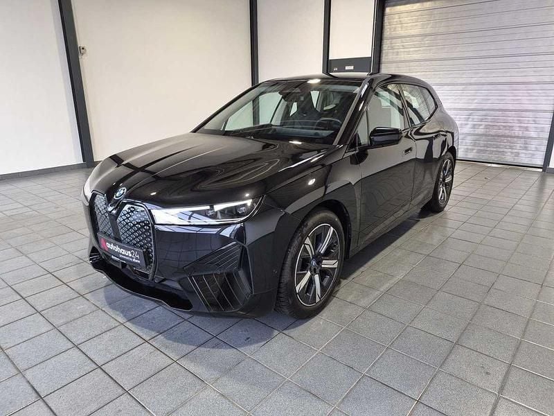 Gebraucht BMW iX Sport Line 239 kW (326 PS) 2023 Silber SUV