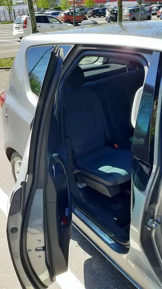 Gebraucht Opel Meriva Innovation 140 PS (102 kW) 2015 Van / Kleinbus