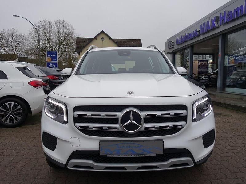 Weiß Gebraucht 2021 Mercedes GLB180 SUV | 22.999 € (Fairer Preis) - Bild 1/4
