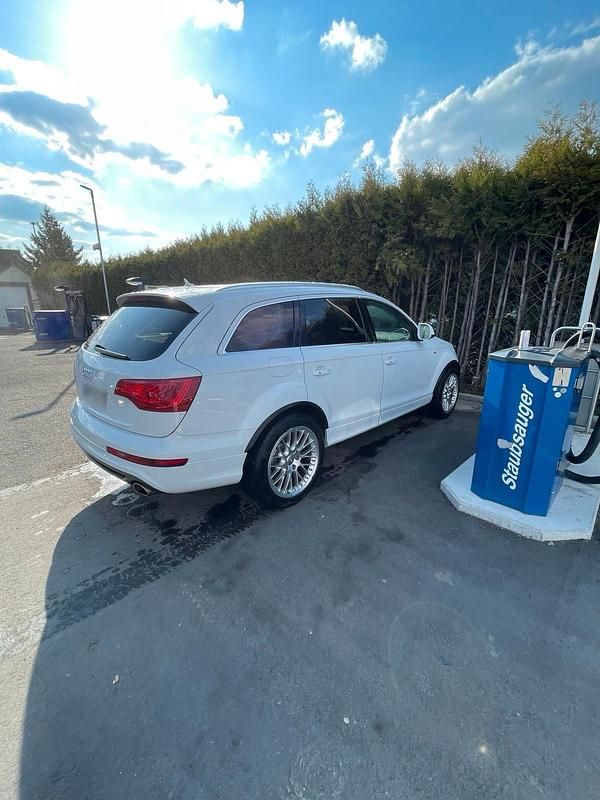 Gebraucht Audi Q7 Ambiente 400 PS (294 kW) 2013 Weiß SUV