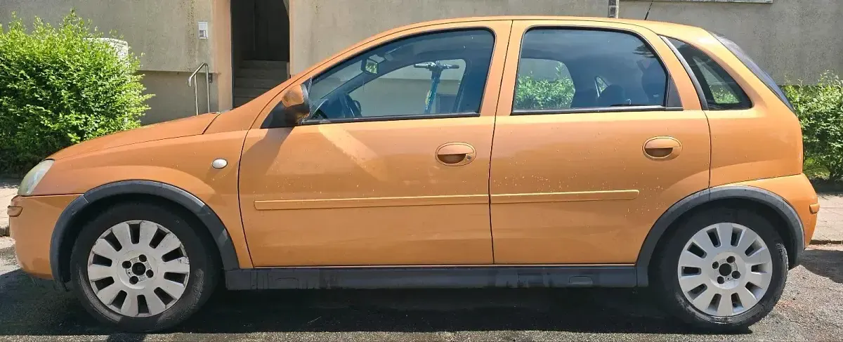 Gebraucht Opel Corsa 75 PS (55 kW) 2001 Orange Kleinwagen