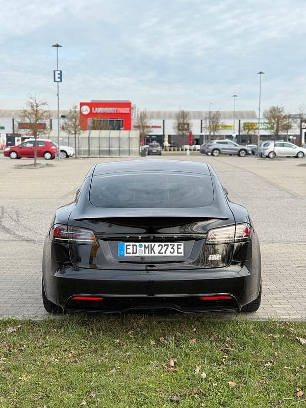 Gebraucht Tesla Model S Plaid 750 kW (1020 PS) 2023 Schwarz Kleinwagen