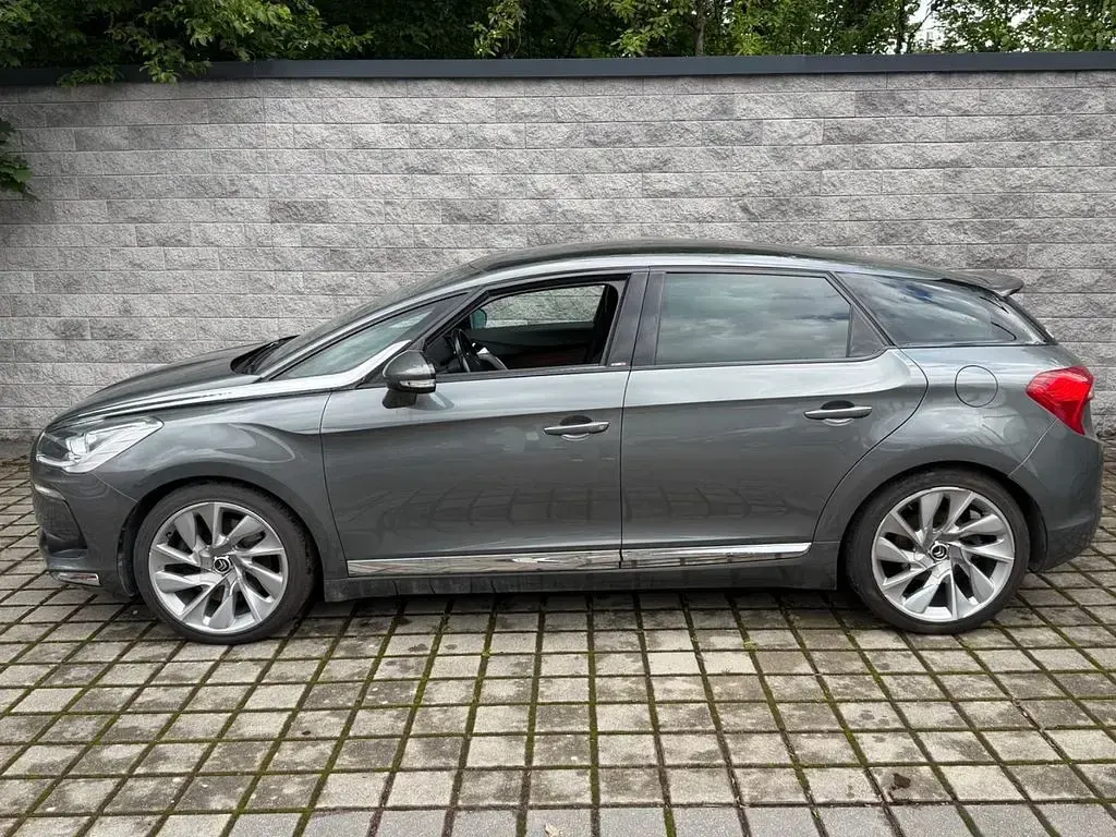 Gebraucht Citroën DS5 Sport Chic 200 PS (147 kW) 2012 Grau Kleinwagen