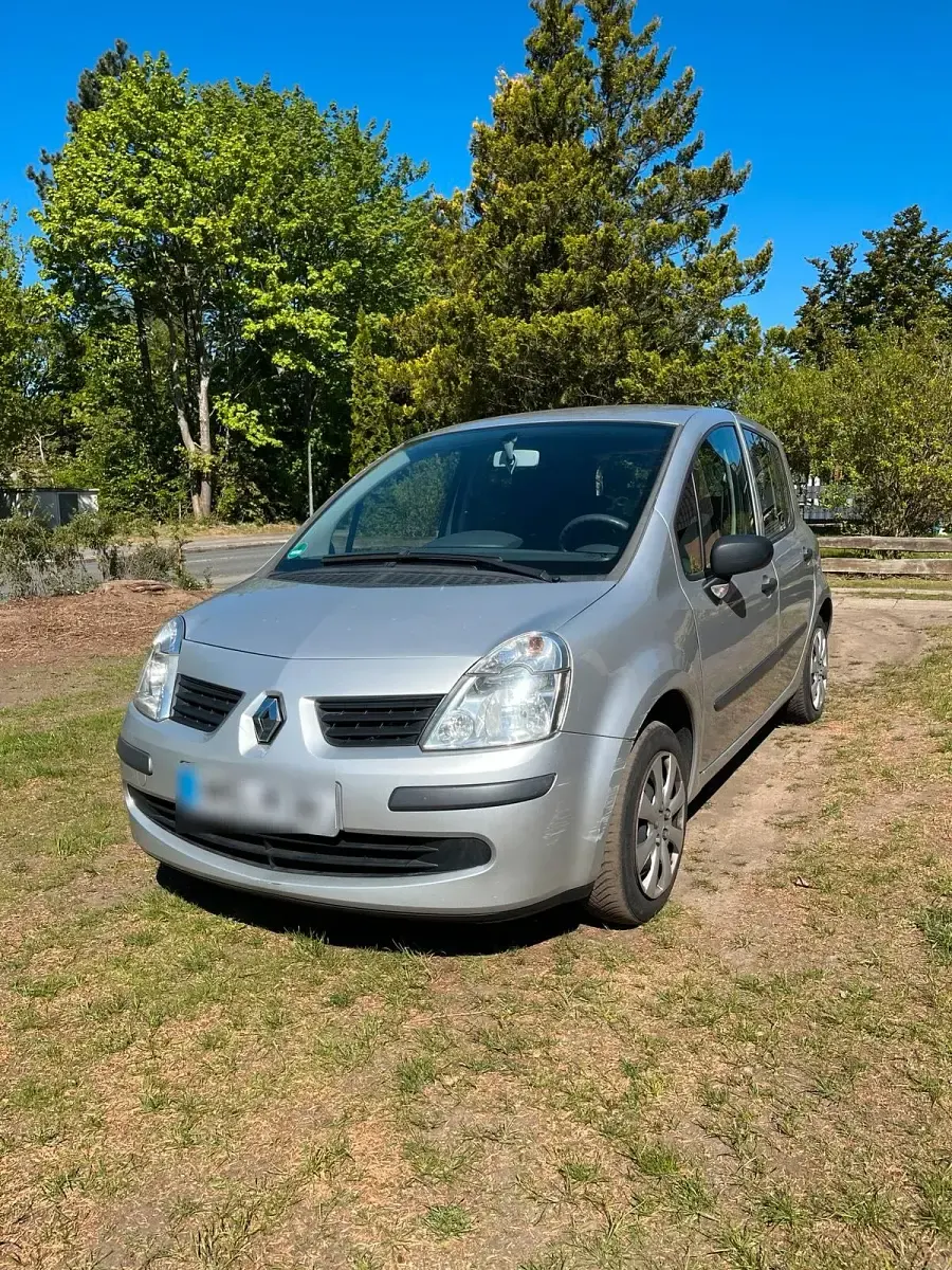 Gebraucht Renault Modus 60 PS (44 kW) 2008 Silber Van / Kleinbus