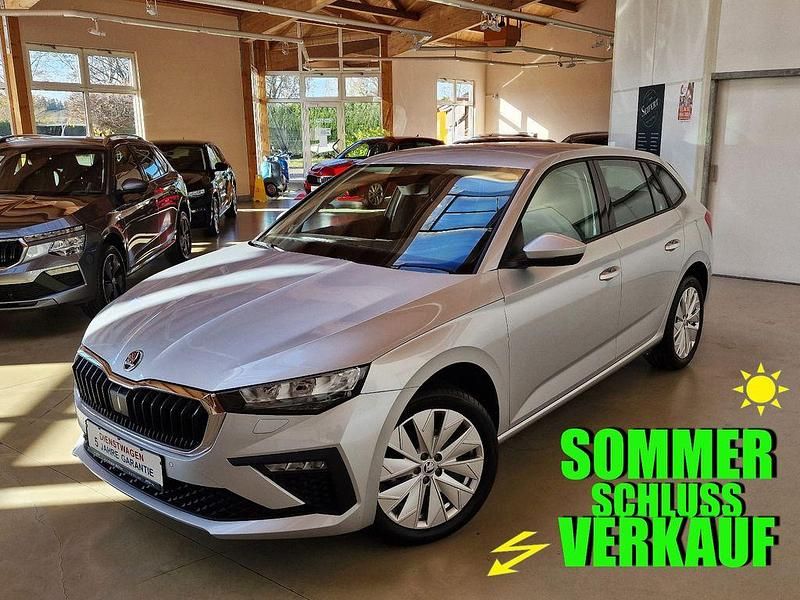 Silber Gebraucht 2024 Skoda Scala Selection Kleinwagen | 21.490 € (Fairer Preis) - Bild 1/4