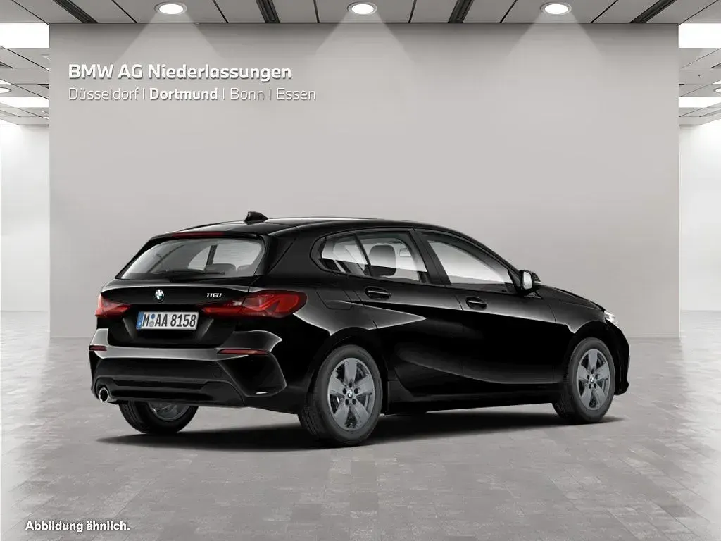 Gebraucht BMW 118 136 PS (100 kW) 2023 Schwarz Kleinwagen