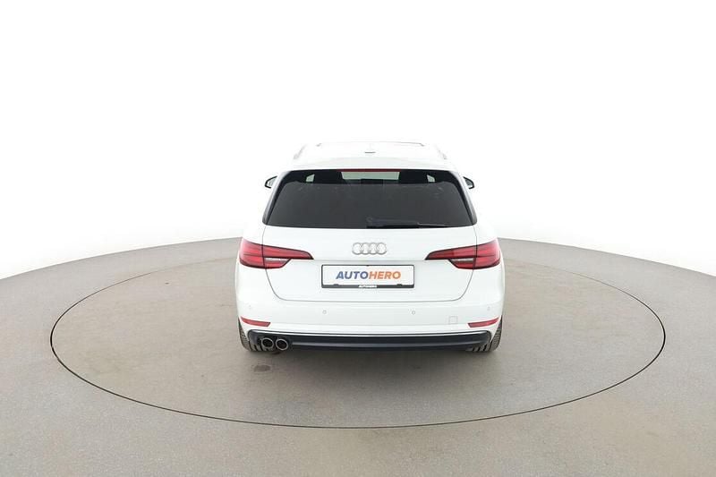 Gebraucht Audi A4 Design 190 PS (139 kW) 2018 Weiß Kombi