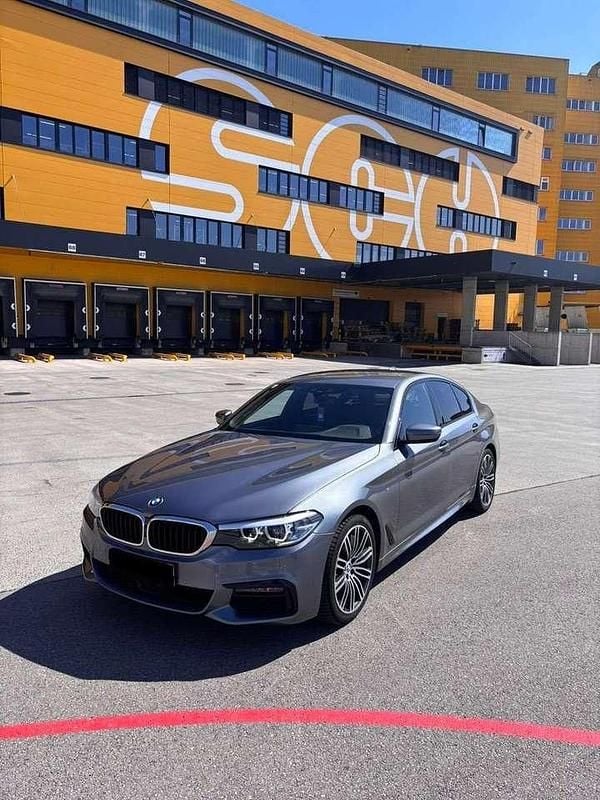 Gebraucht BMW 530 265 PS (194 kW) 2020 Silber Limousine