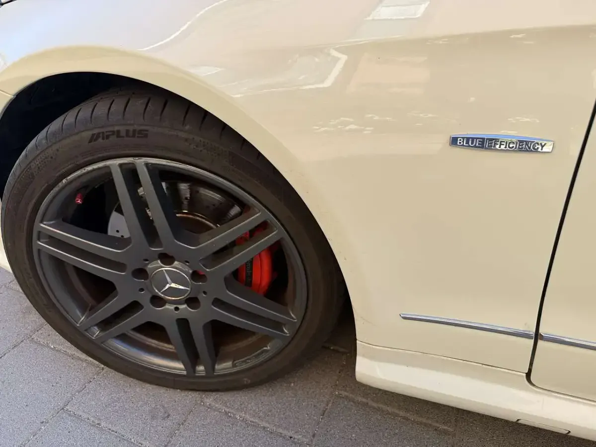 Gebraucht Mercedes E350 292 PS (214 kW) 2011 Weiß Cabrio