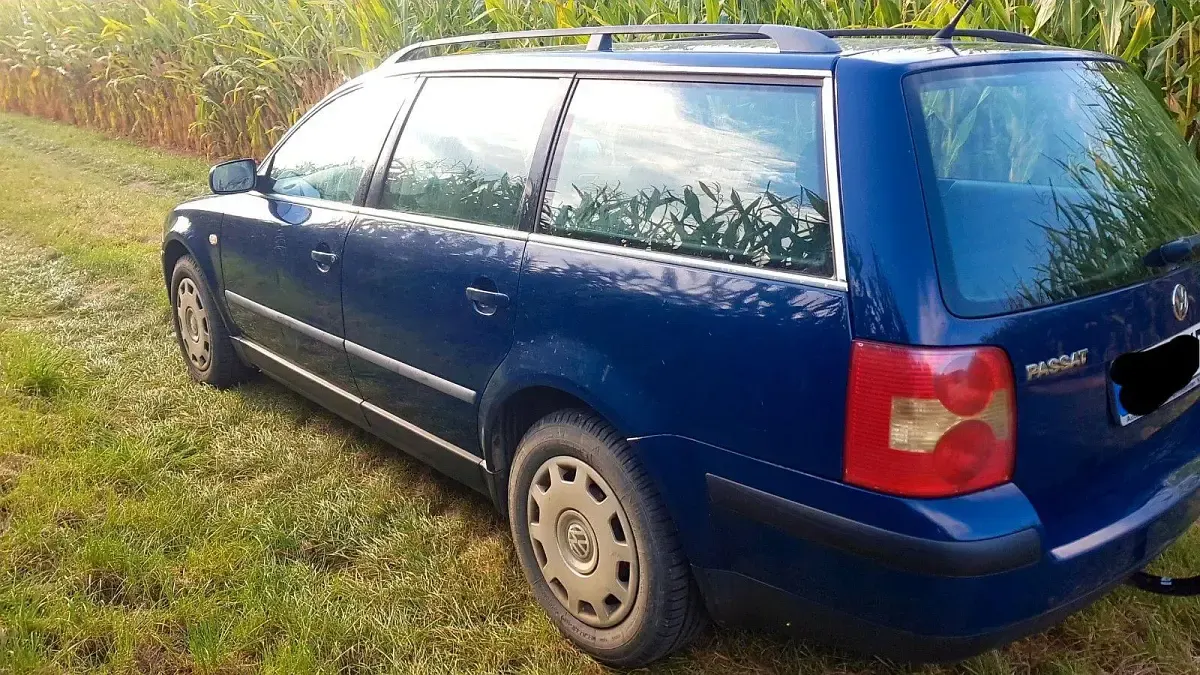 Gebraucht VW Passat Trendline 150 PS (110 kW) 2002 Blau Kombi