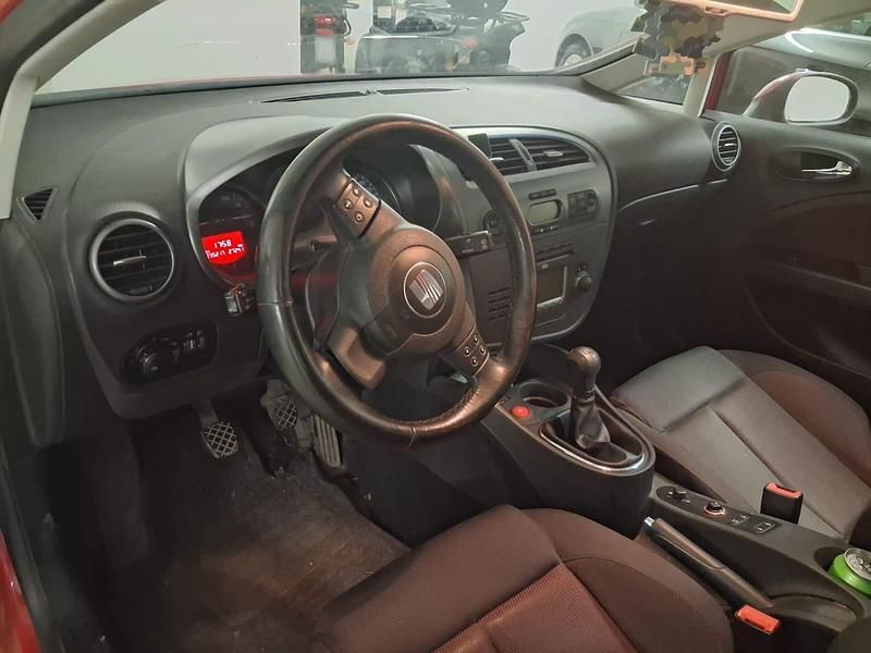 Gebraucht Seat Leon 150 PS (110 kW) 2006 Rot Kleinwagen