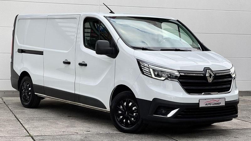 Weiß Gebraucht 2022 Renault Trafic Komfort Van | 24.900 € (Superpreis) - Bild 1/4