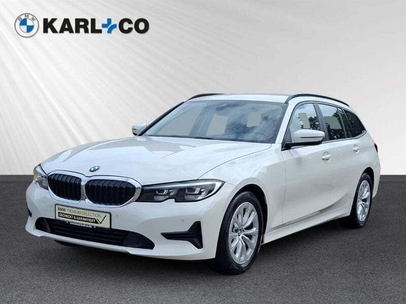 Weiss Gebraucht 2022 BMW 320 Sport Line Kombi | 29.998 € (Guter Preis) - Bild 1/4