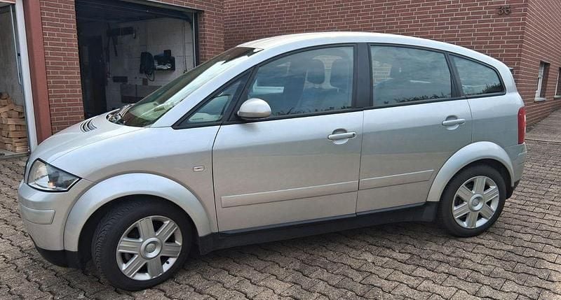 Gebraucht Audi A2 75 PS (55 kW) 2004 Silber Kleinwagen