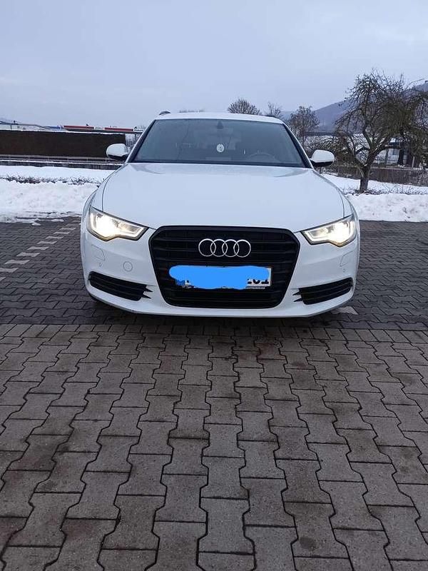 Gebraucht Audi A6 204 PS (150 kW) 2014 Andere farben Kombi