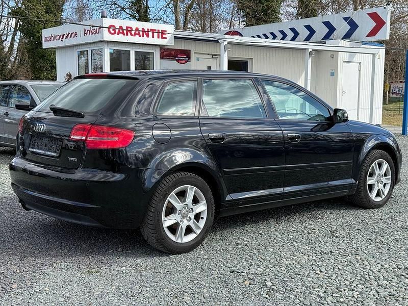 Gebraucht Audi A3 Attraction 125 PS (91 kW) 2012 Schwarz Kleinwagen