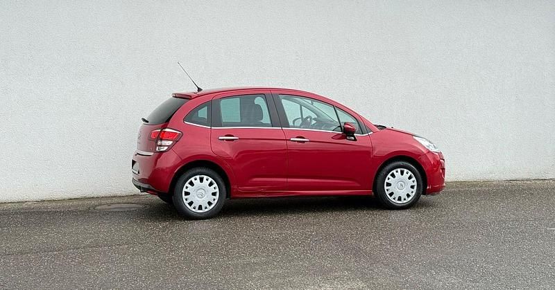 Gebraucht Citroën C3 SELECTION 82 PS (60 kW) 2014 Rot Kleinwagen