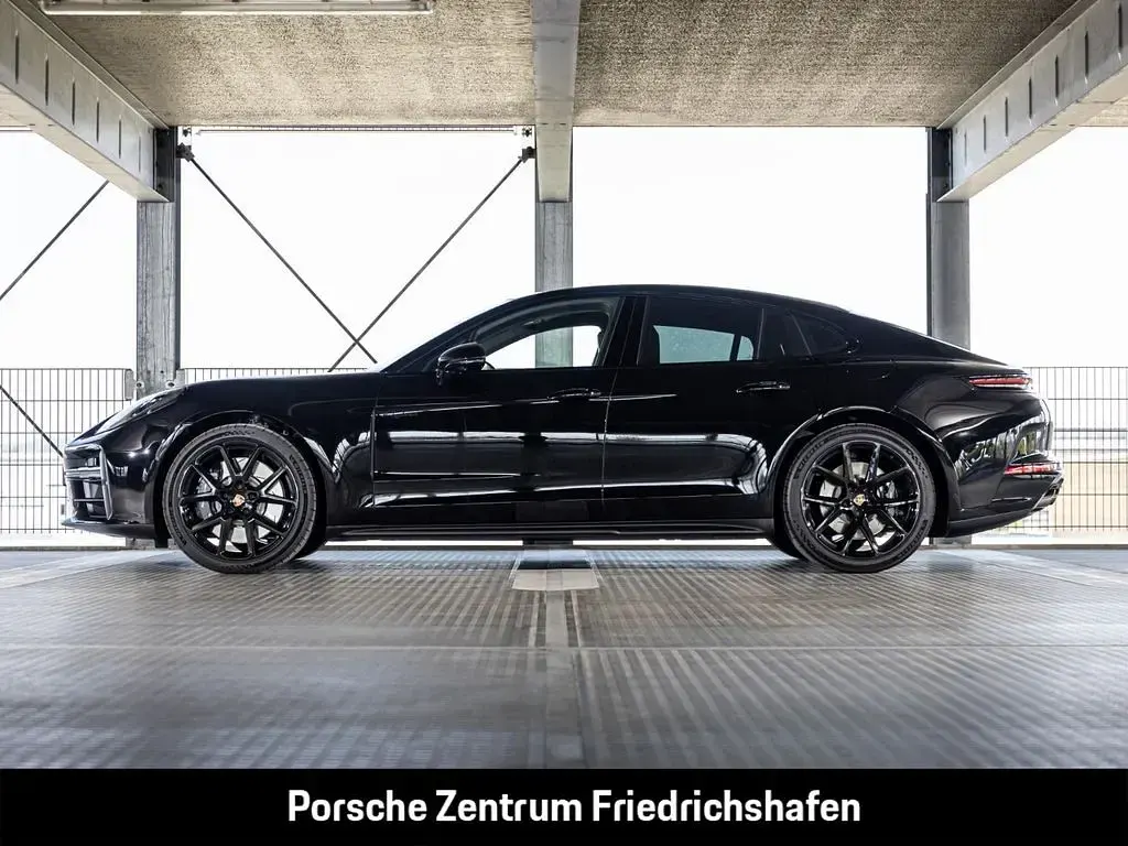 Neu Porsche Panamera 4S 544 PS (400 kW) 2026 Schwarz Kleinwagen
