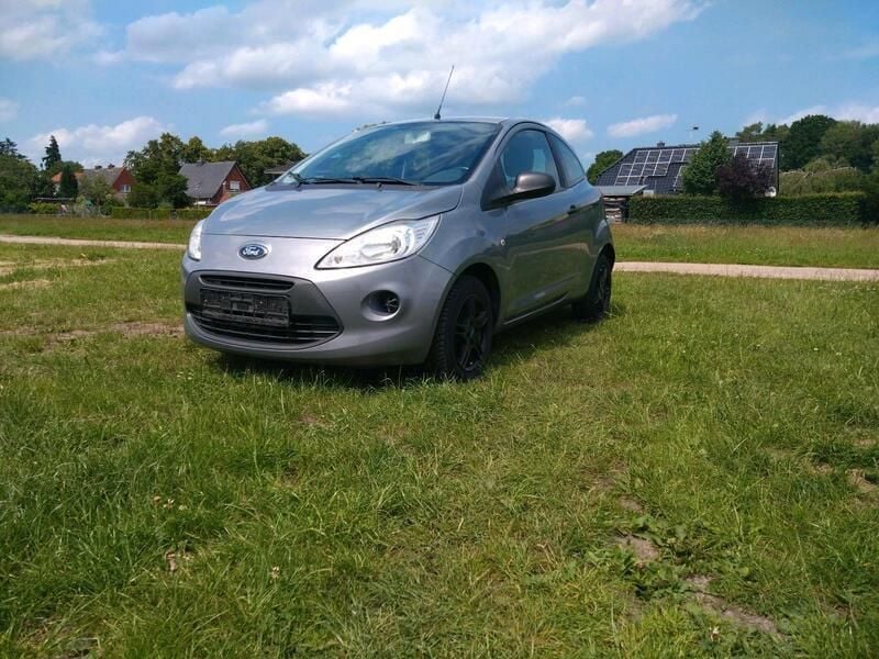 Andere außenfarben Gebraucht 2011 Ford Ka Kleinwagen | 3.999 € (Fairer Preis) - Bild 1/4