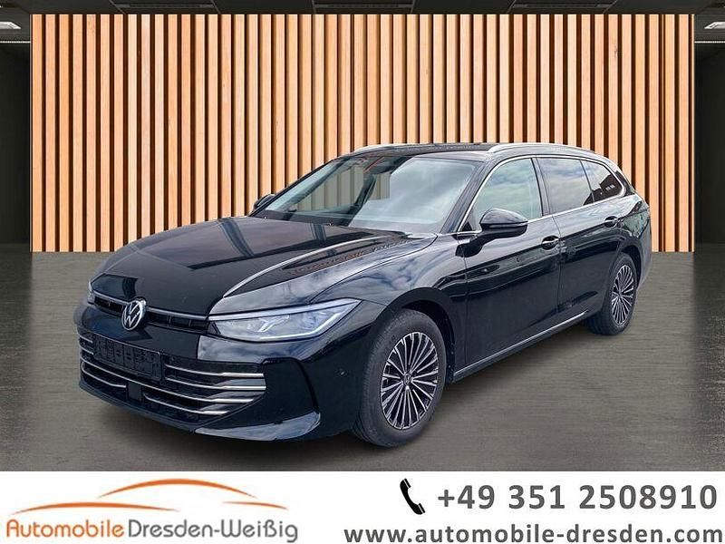 Gebraucht VW Passat Elegance 150 PS (110 kW) 2025 Black magic Kombi