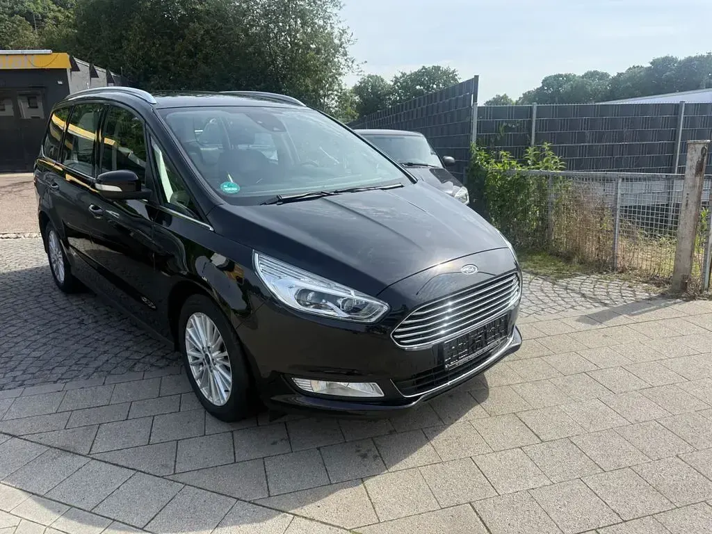 Gebraucht Ford Galaxy Titanium 190 PS (139 kW) 2018 Schwarz Van / Kleinbus