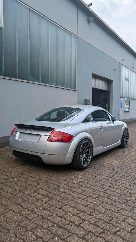 Brugt Audi TT 180 HK (132 kW) 1999 Sølv Coupe