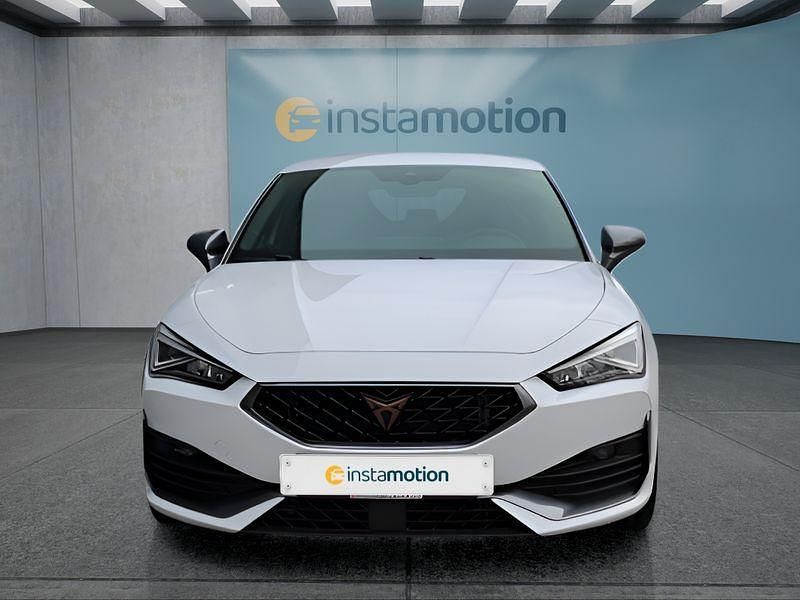 Weiß Gebraucht 2023 Cupra Leon Kleinwagen | 26.249 € (Guter Preis) - Bild 1/4