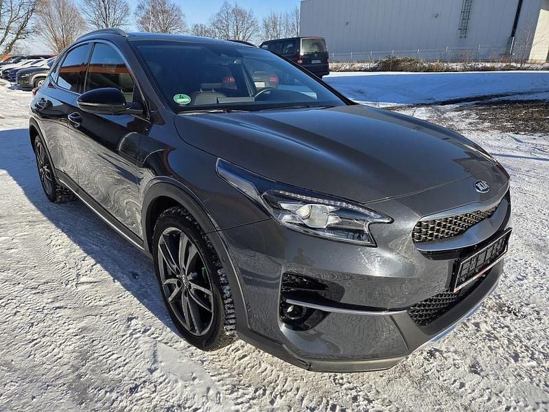 Grau Gebraucht 2021 Kia XCeed Xdition SUV | 19.300 € (Superpreis) - Bild 1/4